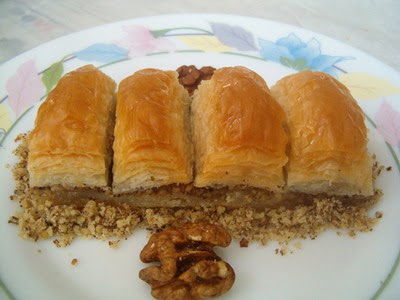 online pastane Essiz lezzette 1 kilo cevizli baklava  Amasya cicek , cicekci 